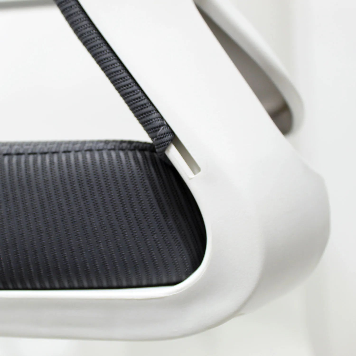 Silla Ejecutiva Cardona 249W Blanca - Negra