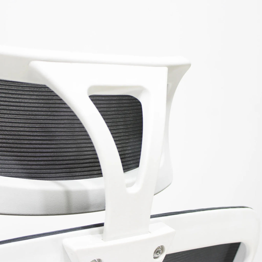 Silla Directiva Cardona 249Wa Blanca - Negra